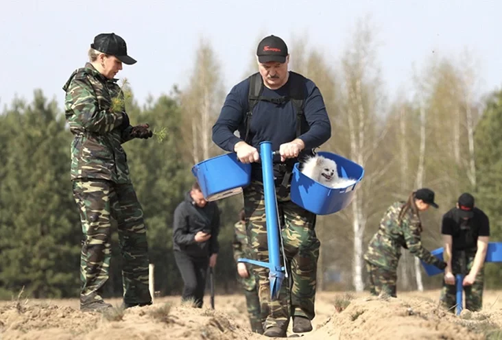 Шпиц во время своего первого появления. 2020 год. Фото: пресс-служба Лукашенко