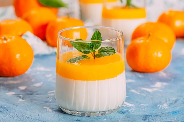 Tangerine panna cotta