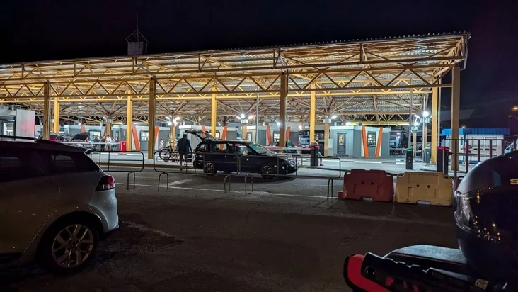 border checkpoint Terespol-Brest pohraničnyj punkt Tieriespol-Briest pamiežny punkt propusku Terespal-Brest