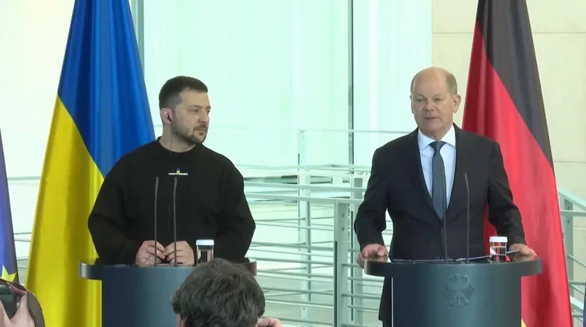 Olaf Scholz Volodymyr Zelensky