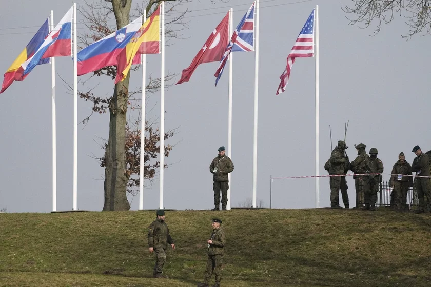 NATO military maneuvers Steadfast Defender Вучэнні НАТА Учения НАТО